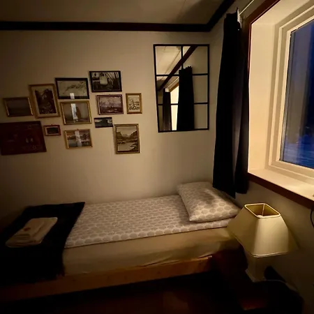 Accommodatie bij particulieren Lofoten Light - Private With Shared Facilities Gravdal (Vestvagoy)