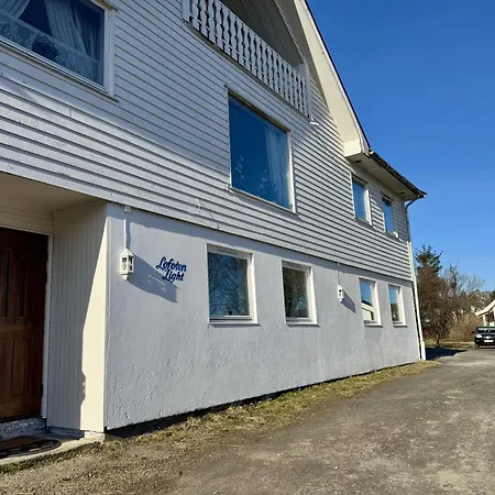 Lofoten Light - Private With Shared Facilities Accommodatie bij particulieren