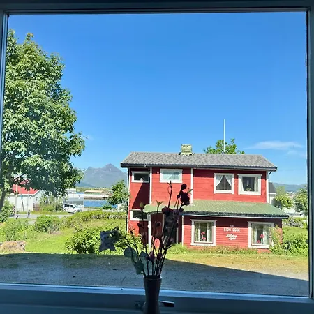 Accommodatie bij particulieren Lofoten Light - Private With Shared Facilities Gravdal (Vestvagoy)