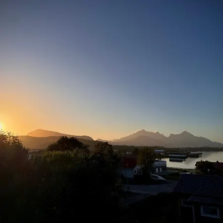 홈스테이 Lofoten Light - Private With Shared Facilities Gravdal (Vestvagoy)